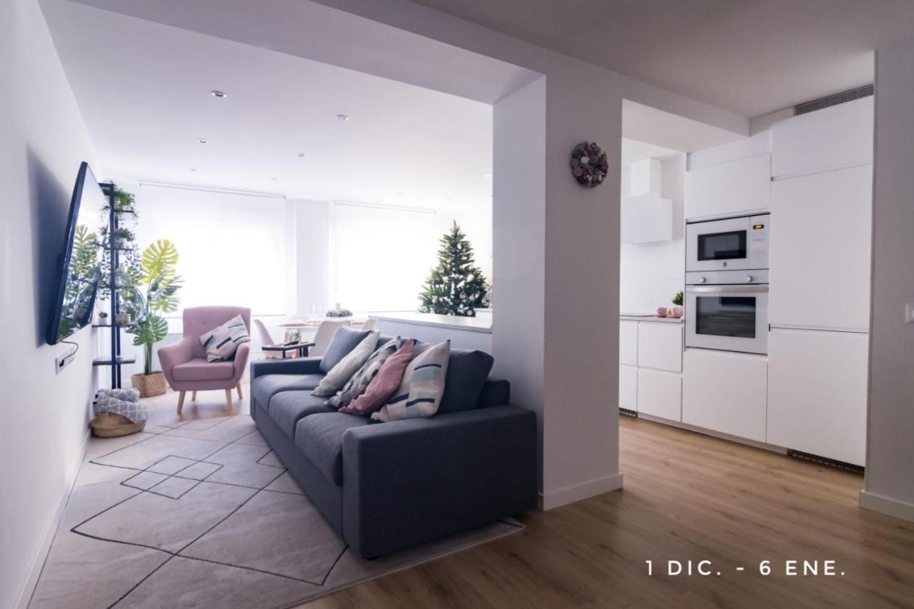 Lujoso Apartamento Entre 2 Playas Con Garaje, Wifi Хихон Екстериор снимка